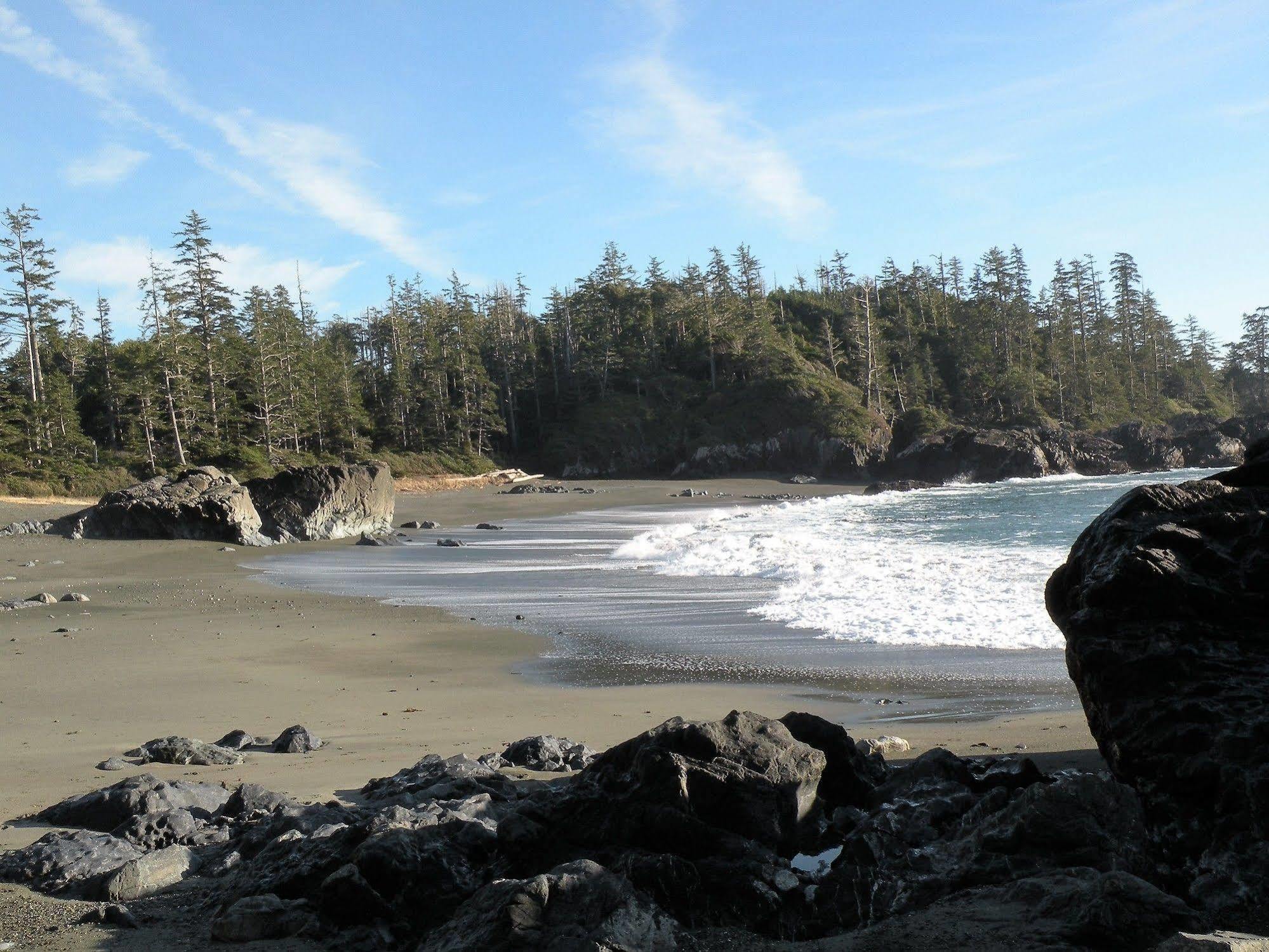 Pacific Drift Inn Ucluelet Buitenkant foto